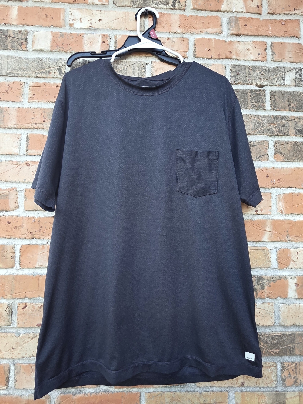 Vuori Black Blue Short Sleeve Pocket Tee - Men's Casual Crew
